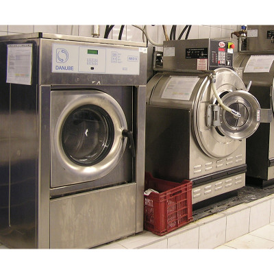Profesionali skalbimo mašina "Danube International" WED 13 (13 kg)